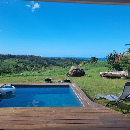 Les Hauts Du Papillon - Piscine Et Vue Mer - Sainte-Rose Eksteriør billede